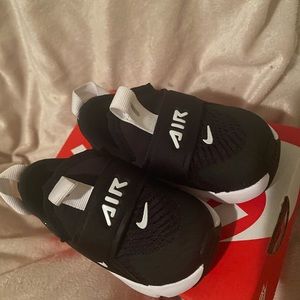 NIKE AIR MAX 270 EXTREME TODDLER 6c ONLY WORN ONCE